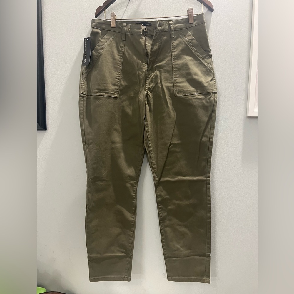 NEW Banana Republic Utility Pants. Size 12